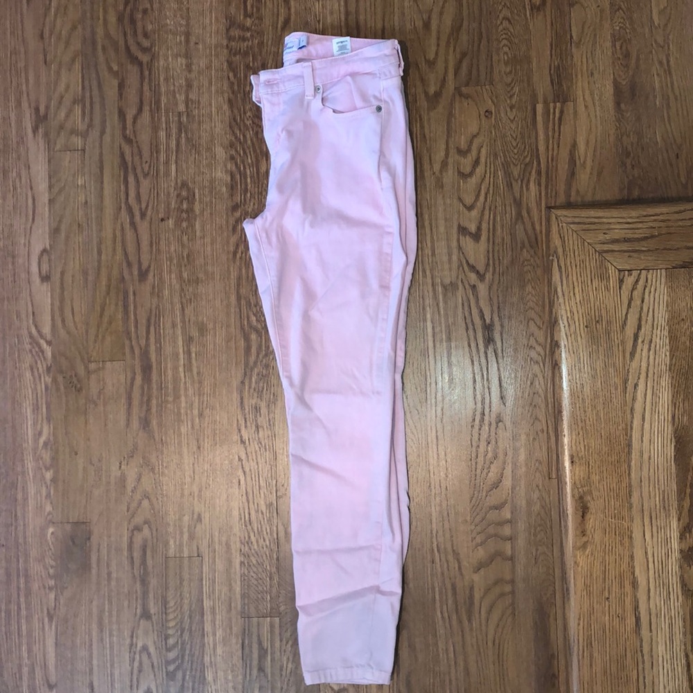 Light pink- vineyard vine pants